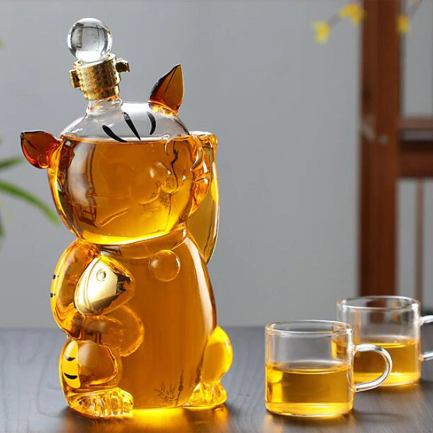 Cat Shaped Large Glass Decanter with Airtight Lid