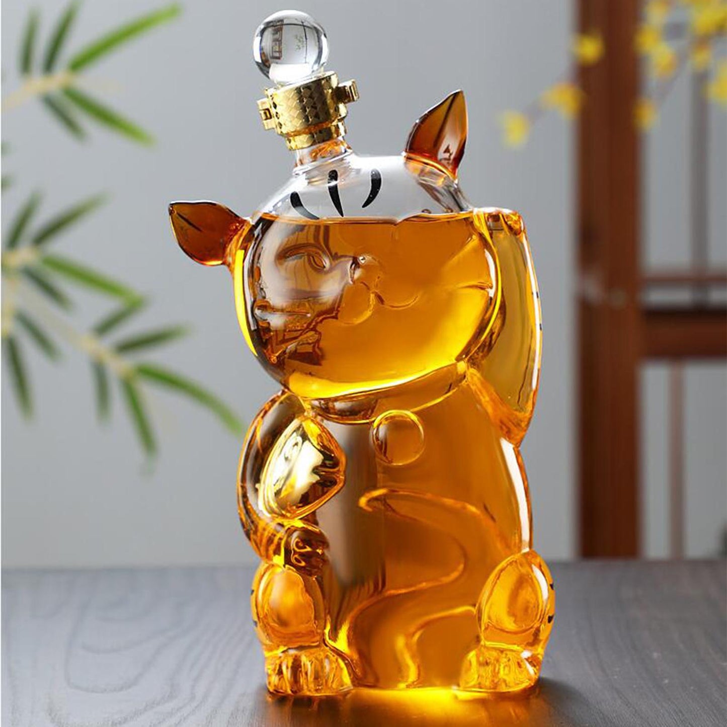 Cat Shaped Large Glass Decanter with Airtight Lid